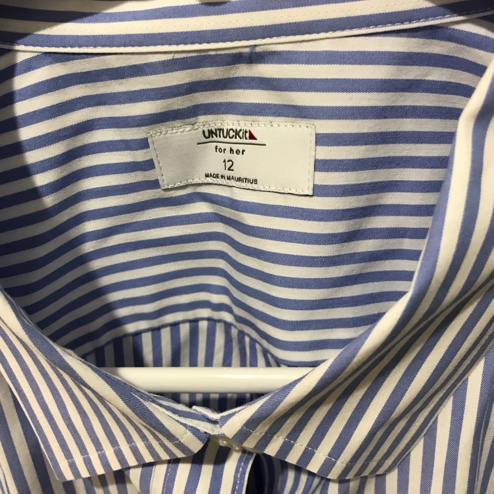 UNTUCKit Blue and White Striped Button-Down Shirt - Picture 2 of 3